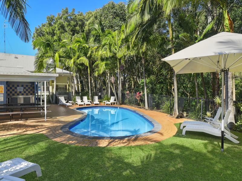 Flynns On Surf Beach Villas Порт Макари Екстериор снимка